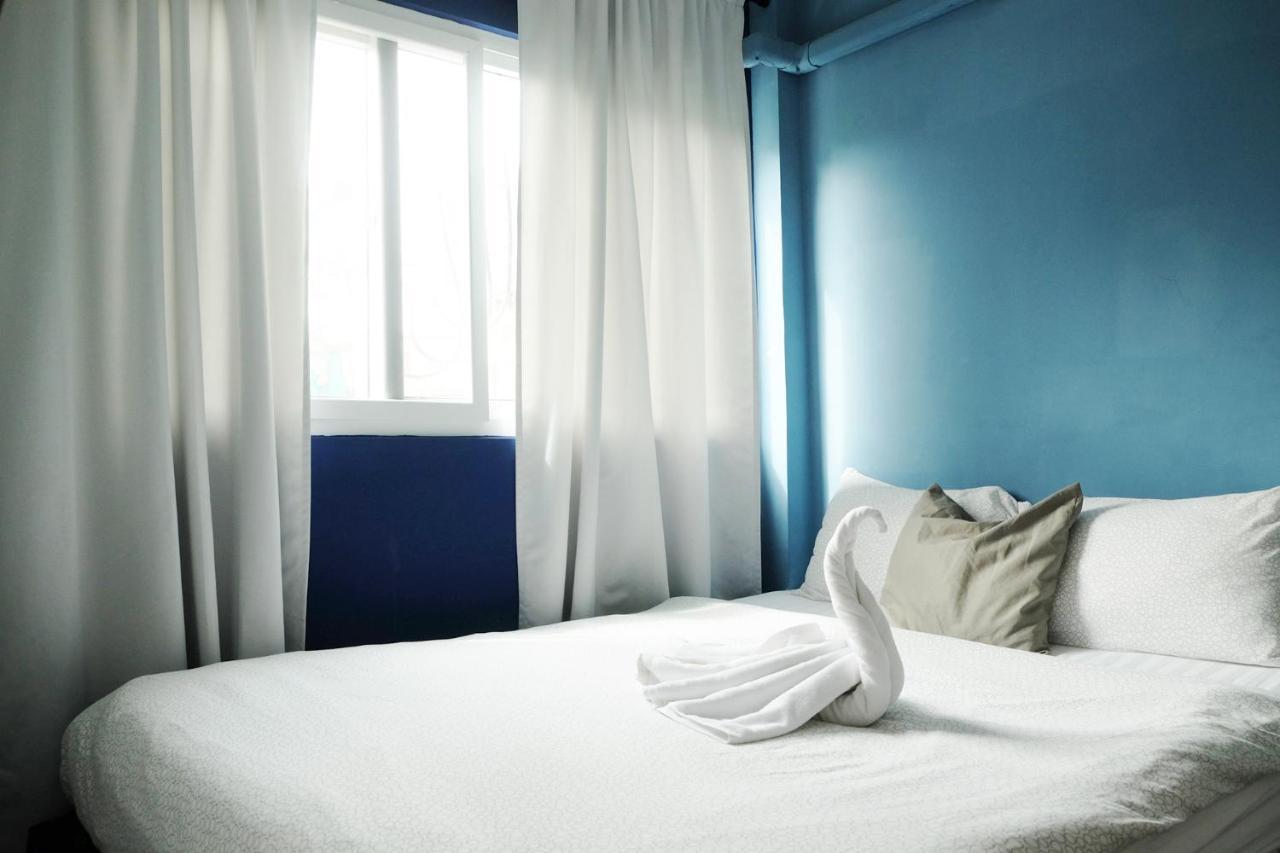 Sleep With Me Bangkok - Bts Phra Khanong Exterior photo
